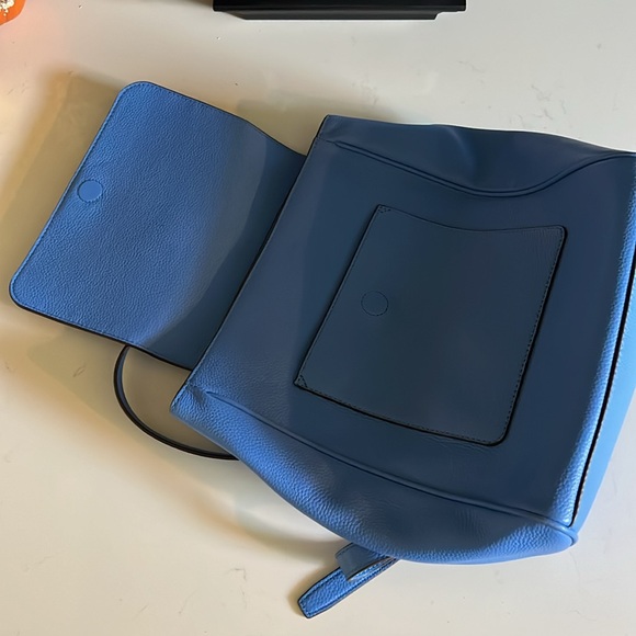 Tory Burch book bag - Picture 12 of 12